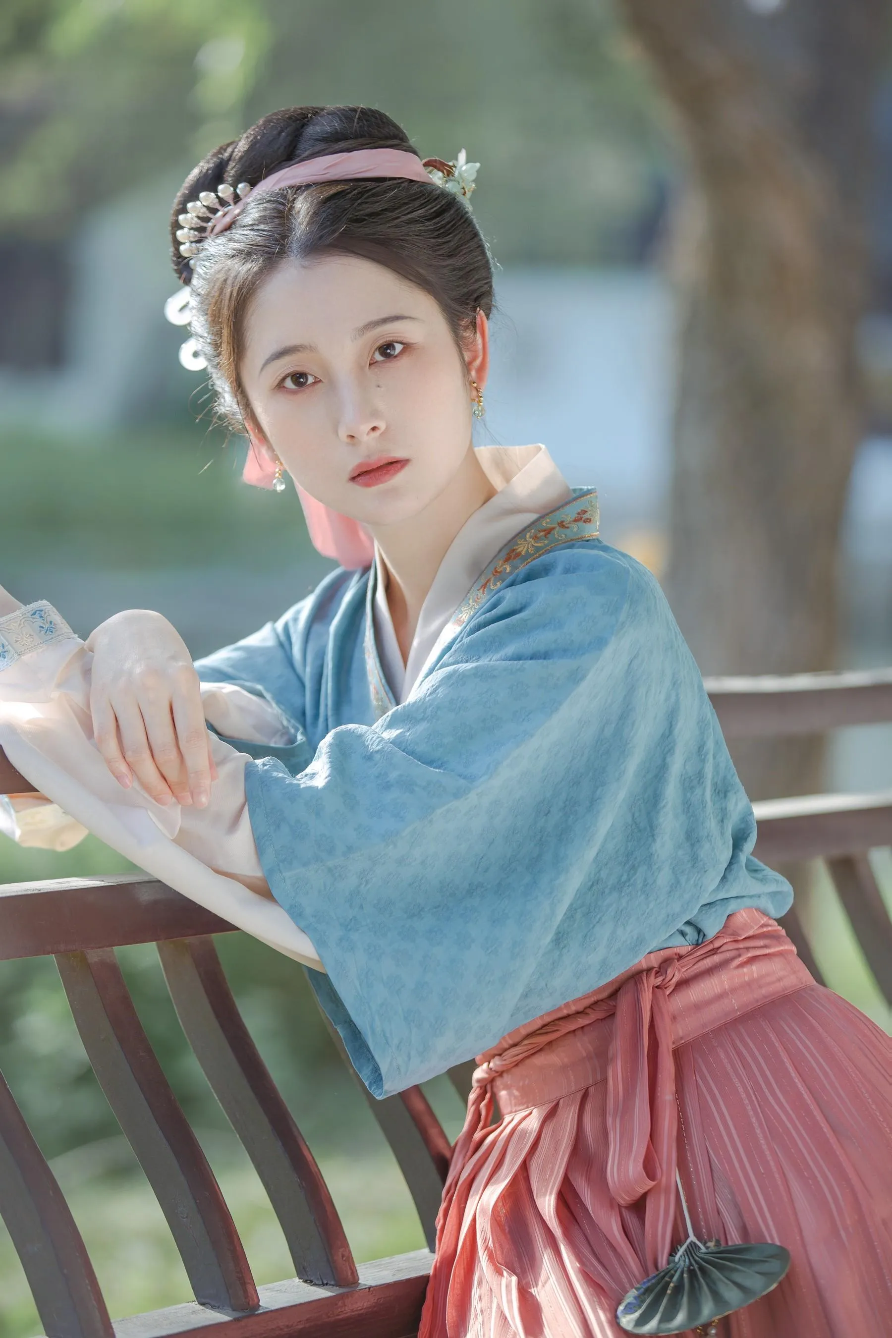 [艺图语] 2022.06.29 拾尽千苍色，携来两袖风 五月的三花猫 [27P]插图4